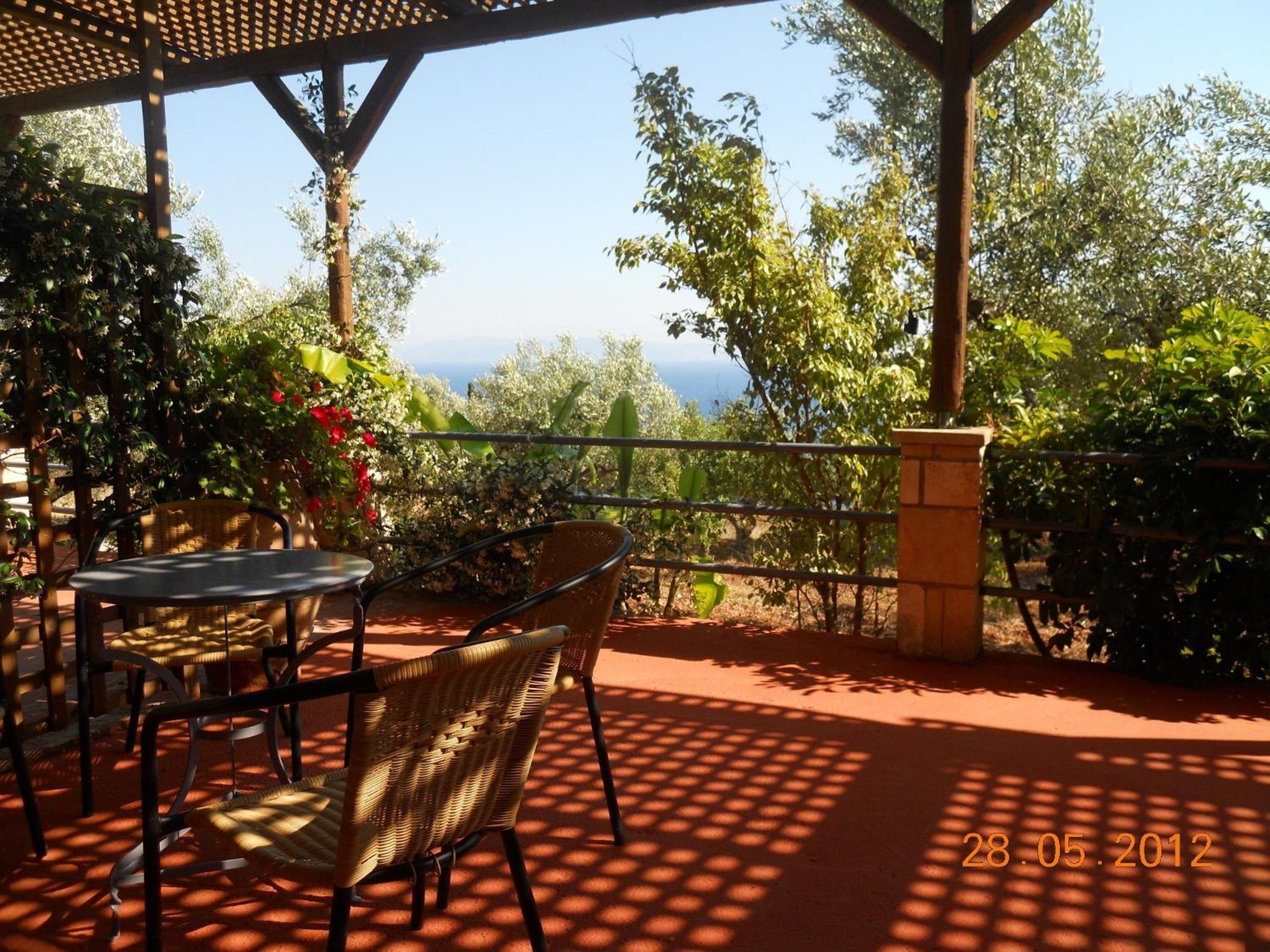 Appartement Delfinia à Vlachata Extérieur photo