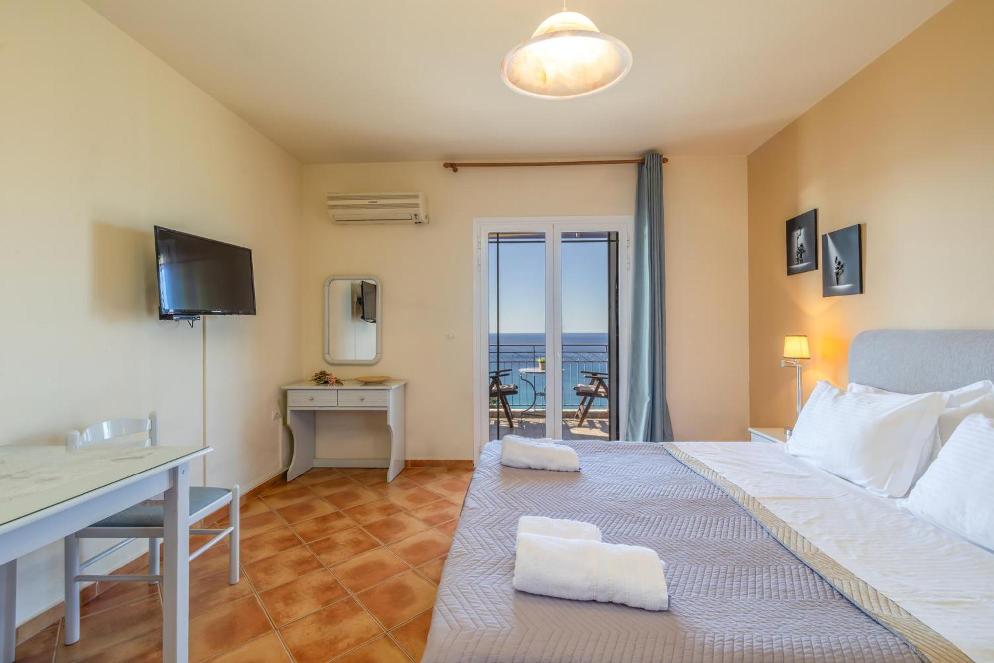 Appartement Delfinia à Vlachata Extérieur photo