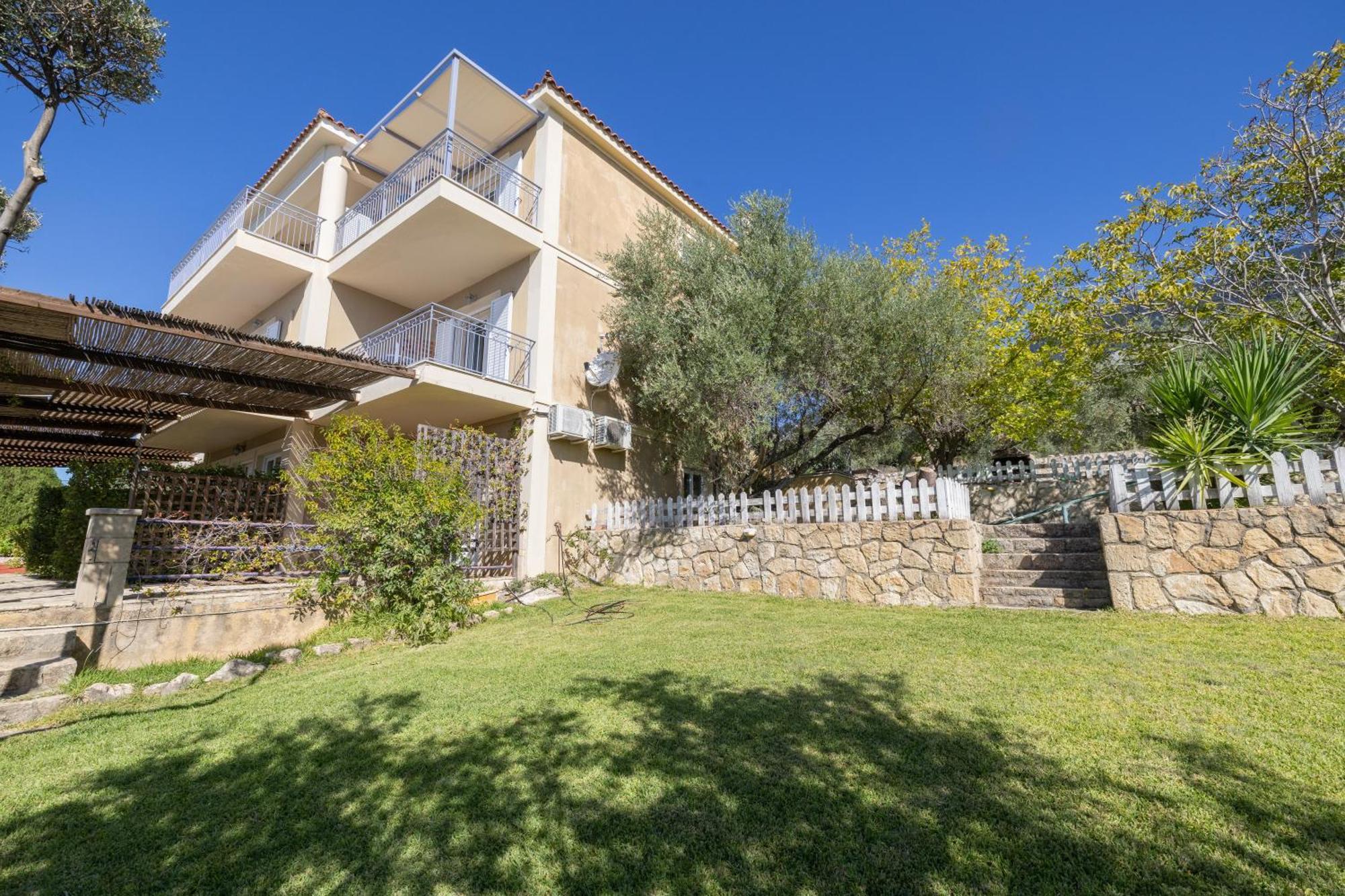Appartement Delfinia à Vlachata Extérieur photo