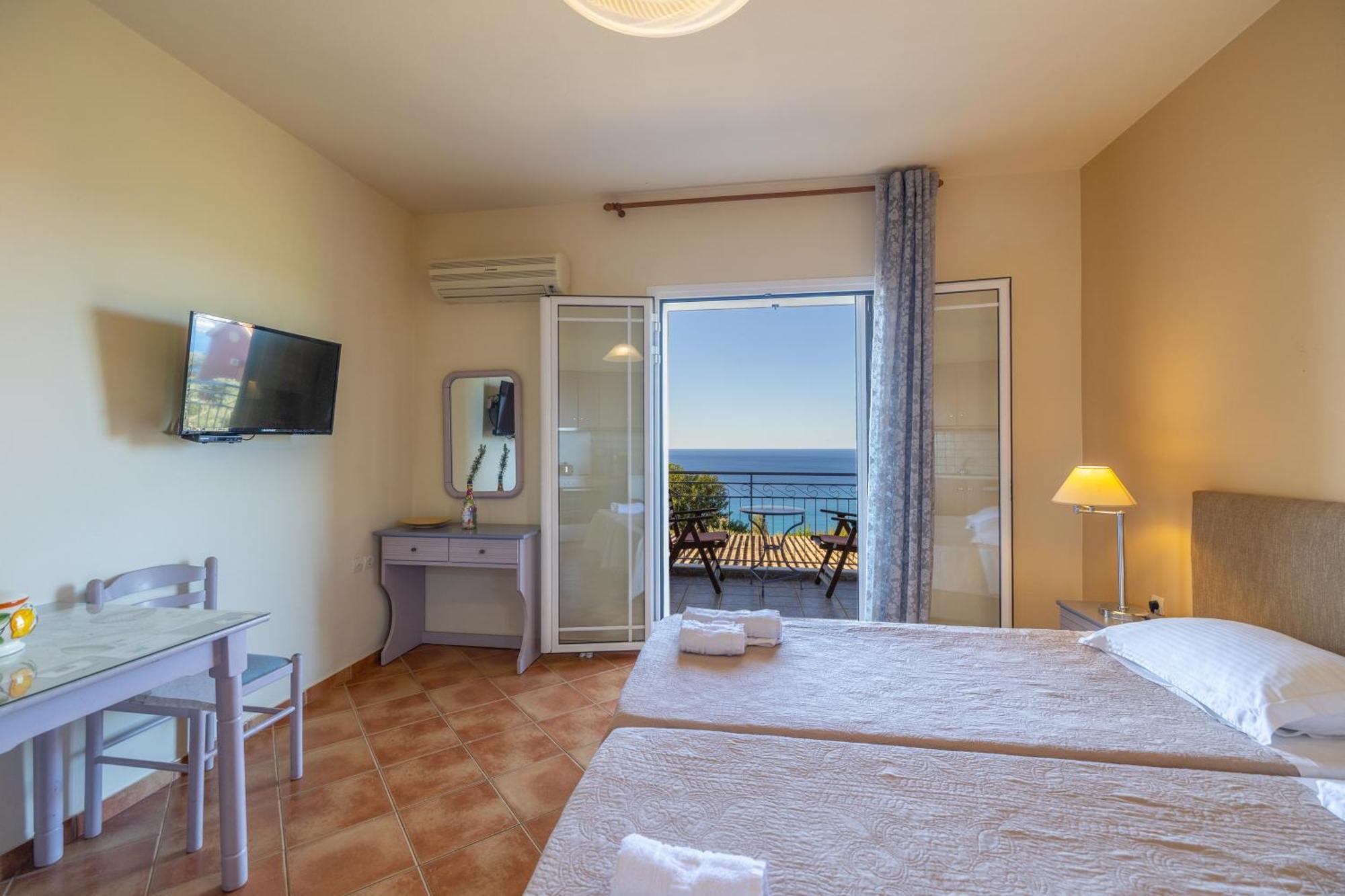 Appartement Delfinia à Vlachata Extérieur photo