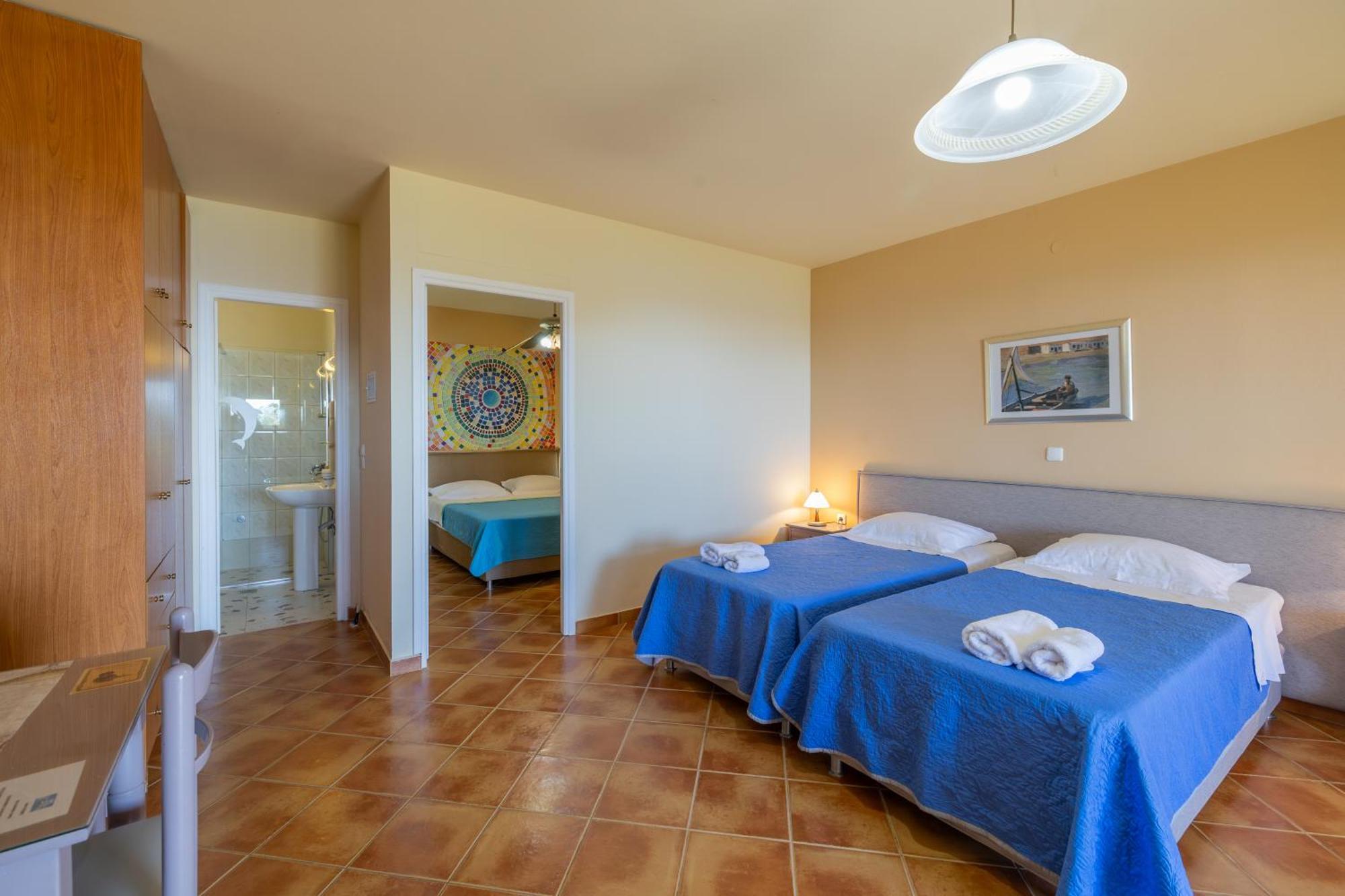 Appartement Delfinia à Vlachata Extérieur photo